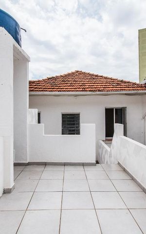 Casa à venda com 220m², 5 quartos e 1 vagaQuintal