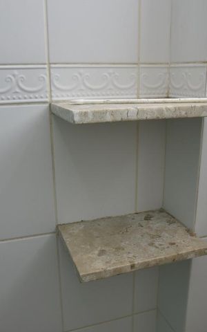 Apartamento para alugar com 250m², 4 quartos e 3 vagasBanheiro do Quarto 1 Box