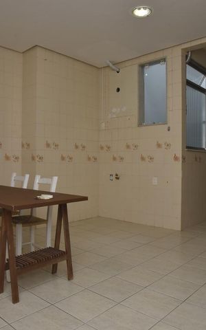 Apartamento para alugar com 250m², 4 quartos e 3 vagasCozinha