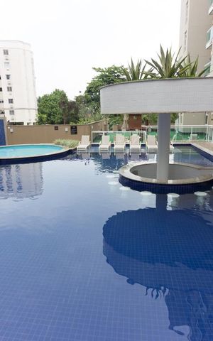 Apartamento à venda com 40m², 1 quarto e 1 vaga Apartamento à venda com 40m², 1 quarto e 1 vagaÁrea comum - Piscina 2