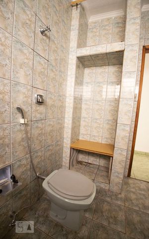 Casa à venda com 147m², 3 quartos e 1 vagabanheiro 