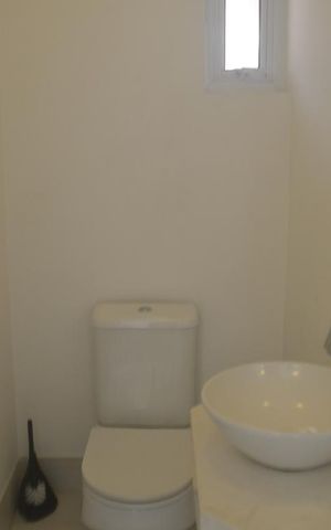 Casa à venda com 500m², 4 quartos e 3 vagasBanheiro