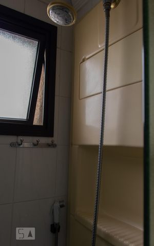 Apartamento à venda com 73m², 3 quartos e 2 vagas Apartamento à venda com 73m², 3 quartos e 2 vagasBanheiro da Suite