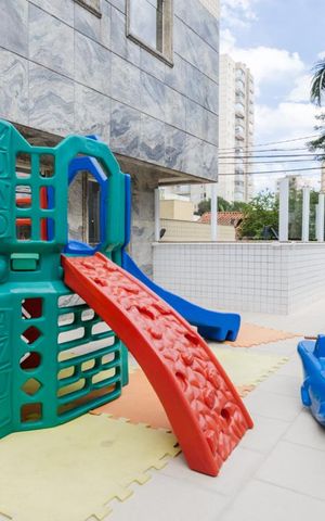 Apartamento para alugar com 90m², 3 quartos e 2 vagas Apartamento para alugar com 90m², 3 quartos e 2 vagasPlayground