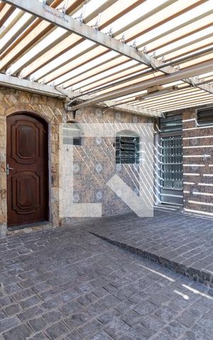 Casa à venda com 92m², 2 quartos e 2 vagasGaragem