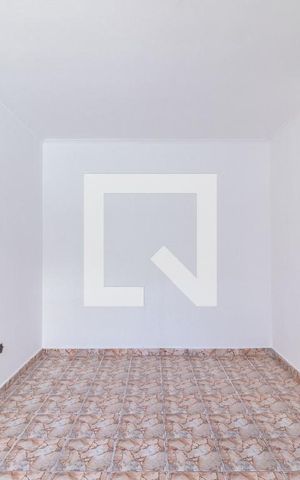 Casa à venda com 92m², 2 quartos e 2 vagasSala