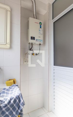 Apartamento à venda com 63m², 2 quartos e 1 vagaÁrea de Serviço