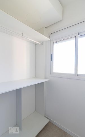 Apartamento à venda com 66m², 1 quarto e 1 vaga Apartamento à venda com 66m², 1 quarto e 1 vagaCloset