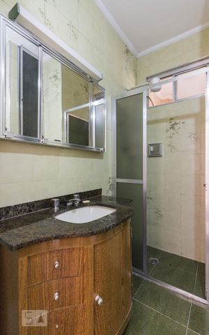 Apartamento à venda com 76m², 2 quartos e sem vagaBanheiro
