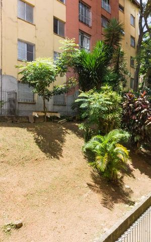Apartamento à venda com 76m², 2 quartos e sem vagaVista