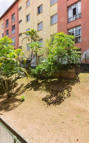 Apartamento à venda com 76m², 2 quartos e sem vagaVista