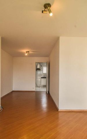 Apartamento à venda com 60m², 2 quartos e 1 vaga Apartamento à venda com 60m², 2 quartos e 1 vagaSala