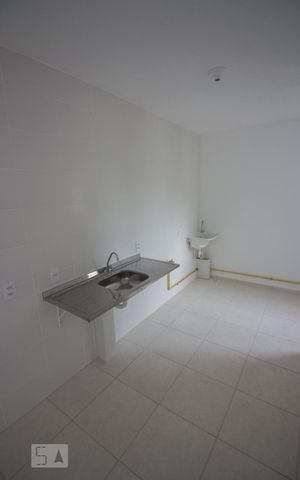 Apartamento à venda com 45m², 2 quartos e 1 vaga Apartamento à venda com 45m², 2 quartos e 1 vagaCozinha
