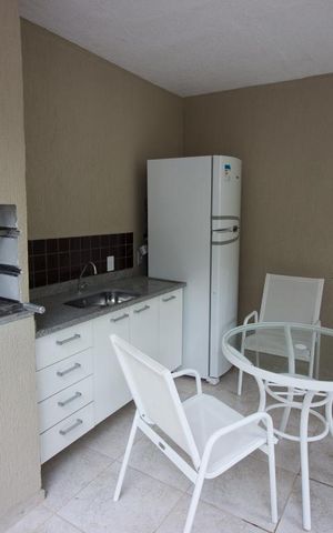 Apartamento à venda com 45m², 2 quartos e 1 vaga Apartamento à venda com 45m², 2 quartos e 1 vagaÁrea comum - Churrasqueira