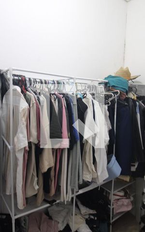 Casa à venda com 130m², 3 quartos e 4 vagasQuarto 3 - Closet