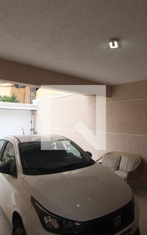 Casa à venda com 130m², 3 quartos e 4 vagasGaragem