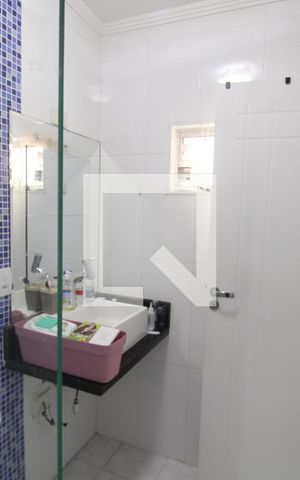 Casa à venda com 130m², 3 quartos e 4 vagasQuarto 3 - Banheiro