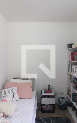 Casa à venda com 130m², 3 quartos e 4 vagasQuarto 2