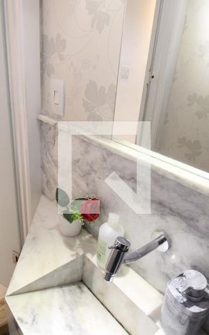 Casa à venda com 130m², 3 quartos e 4 vagasLavabo