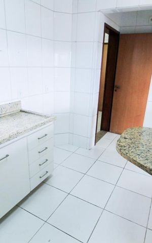 Apartamento à venda com 110m², 3 quartos e 2 vagasCozinha