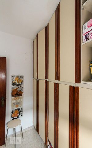 Casa à venda com 230m², 3 quartos e 4 vagas Casa à venda com 230m², 3 quartos e 4 vagasQuarto de Serviço