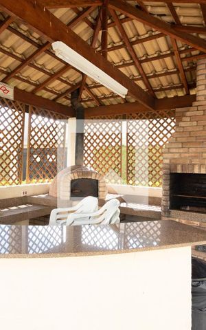 Apartamento para alugar com 67m², 2 quartos e 1 vaga Apartamento para alugar com 67m², 2 quartos e 1 vagaÁrea comum - Churrasqueira