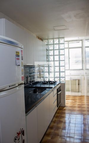 Apartamento à venda com 62m², 2 quartos e 1 vagaCozinha