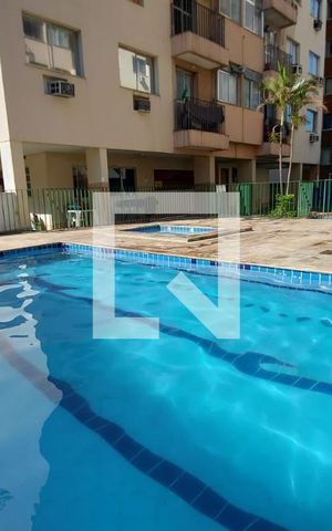 Apartamento à venda com 62m², 2 quartos e 1 vaga Apartamento à venda com 62m², 2 quartos e 1 vagaÁrea comum - Piscina