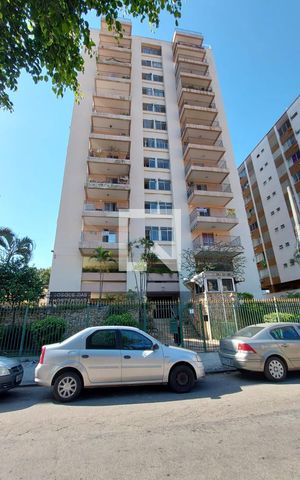 Apartamento à venda com 62m², 2 quartos e 1 vaga Apartamento à venda com 62m², 2 quartos e 1 vagaFachada do Prédio