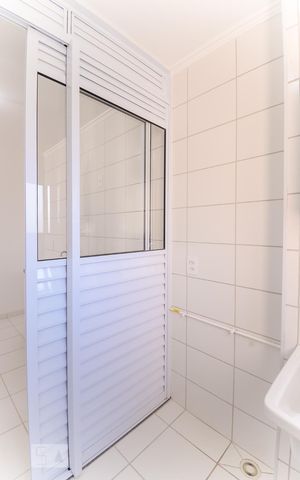 Apartamento à venda com 48m², 2 quartos e 1 vaga Apartamento à venda com 48m², 2 quartos e 1 vagaÁrea de serviço