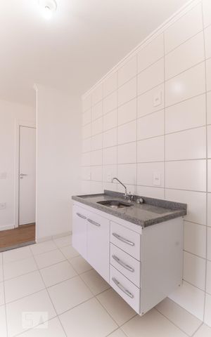 Apartamento à venda com 48m², 2 quartos e 1 vaga Apartamento à venda com 48m², 2 quartos e 1 vagaCozinha