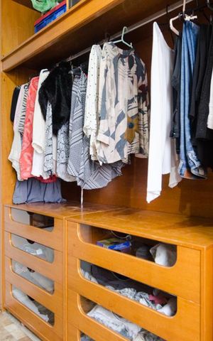 Apartamento para alugar com 60m², 2 quartos e 1 vaga Apartamento para alugar com 60m², 2 quartos e 1 vagaCloset do quarto 1