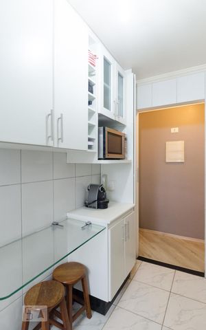 Apartamento para alugar com 60m², 2 quartos e 1 vaga Apartamento para alugar com 60m², 2 quartos e 1 vagaCozinha