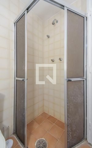 Apartamento à venda com 30m², 1 quarto e 1 vaga Apartamento à venda com 30m², 1 quarto e 1 vagaBanheiro