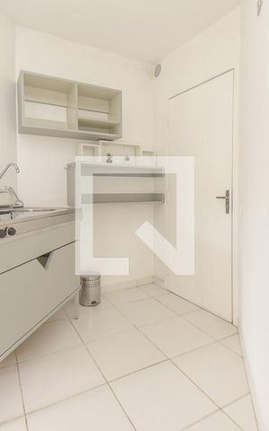 Apartamento à venda com 30m², 1 quarto e 1 vaga Apartamento à venda com 30m², 1 quarto e 1 vagaCozinha