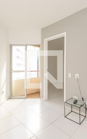 Apartamento à venda com 30m², 1 quarto e 1 vaga Apartamento à venda com 30m², 1 quarto e 1 vagaSala