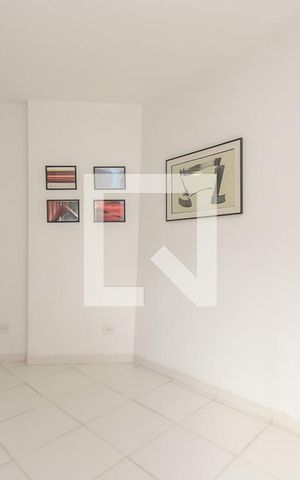 Apartamento à venda com 30m², 1 quarto e 1 vaga Apartamento à venda com 30m², 1 quarto e 1 vagaSala