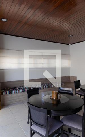 Apartamento à venda com 62m², 2 quartos e 1 vaga Apartamento à venda com 62m², 2 quartos e 1 vagaÁrea comum - Salão de festas