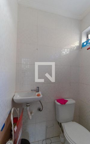 Apartamento à venda com 62m², 2 quartos e 1 vaga Apartamento à venda com 62m², 2 quartos e 1 vagaBanheiro de serviço