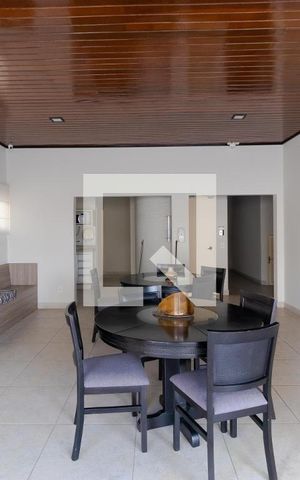 Apartamento à venda com 62m², 2 quartos e 1 vaga Apartamento à venda com 62m², 2 quartos e 1 vagaÁrea comum - Salão de festas