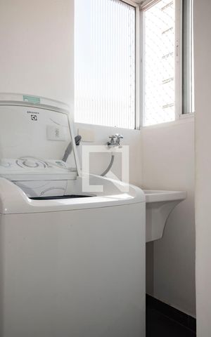 Apartamento à venda com 48m², 1 quarto e sem vaga Apartamento à venda com 48m², 1 quarto e sem vagaÁrea de Serviço