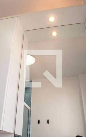 Apartamento à venda com 48m², 1 quarto e sem vaga Apartamento à venda com 48m², 1 quarto e sem vagaBanheiro