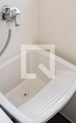 Apartamento à venda com 48m², 1 quarto e sem vaga Apartamento à venda com 48m², 1 quarto e sem vagaÁrea de Serviço