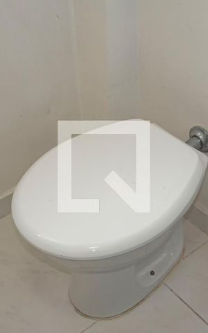 Apartamento à venda com 48m², 1 quarto e sem vaga Apartamento à venda com 48m², 1 quarto e sem vagaBanheiro