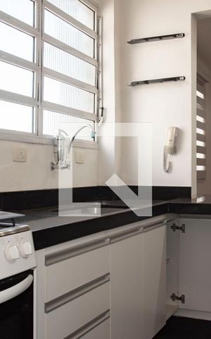 Apartamento à venda com 48m², 1 quarto e sem vaga Apartamento à venda com 48m², 1 quarto e sem vagaCozinha