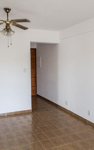 Apartamento à venda com 57m², 2 quartos e 1 vaga Apartamento à venda com 57m², 2 quartos e 1 vagaSala