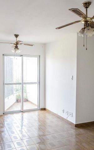 Apartamento à venda com 57m², 2 quartos e 1 vaga Apartamento à venda com 57m², 2 quartos e 1 vagaSala