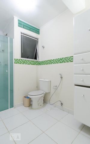 Apartamento para alugar com 70m², 2 quartos e 1 vaga Apartamento para alugar com 70m², 2 quartos e 1 vagaBanheiro