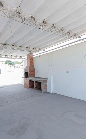 Casa para alugar com 210m², 5 quartos e 1 vagaTerraço