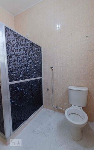 Casa para alugar com 210m², 5 quartos e 1 vagaBanheiro